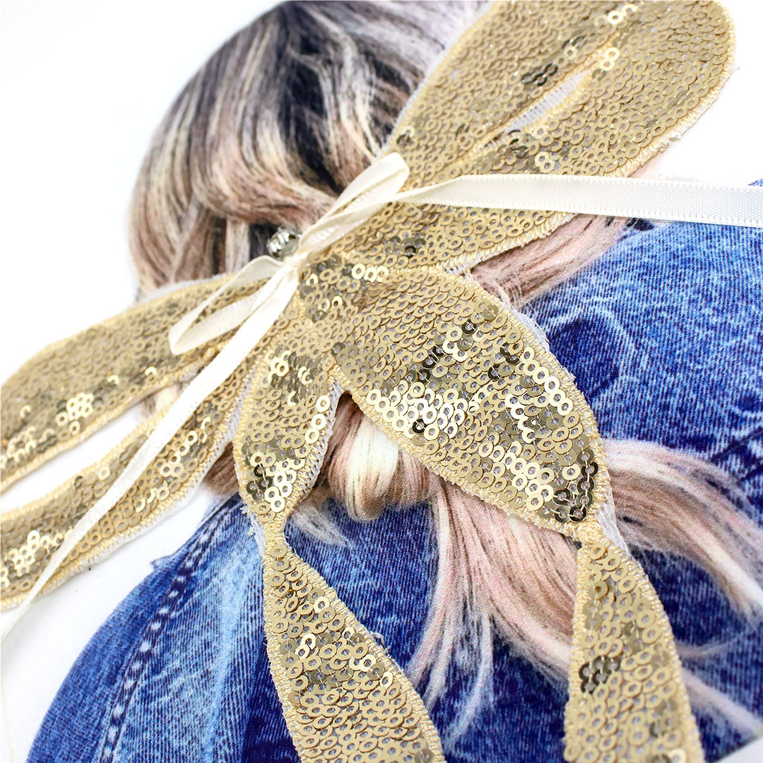 Aplique Mujer Lazo Dorado Lentejuelas BY DELUXE Chile