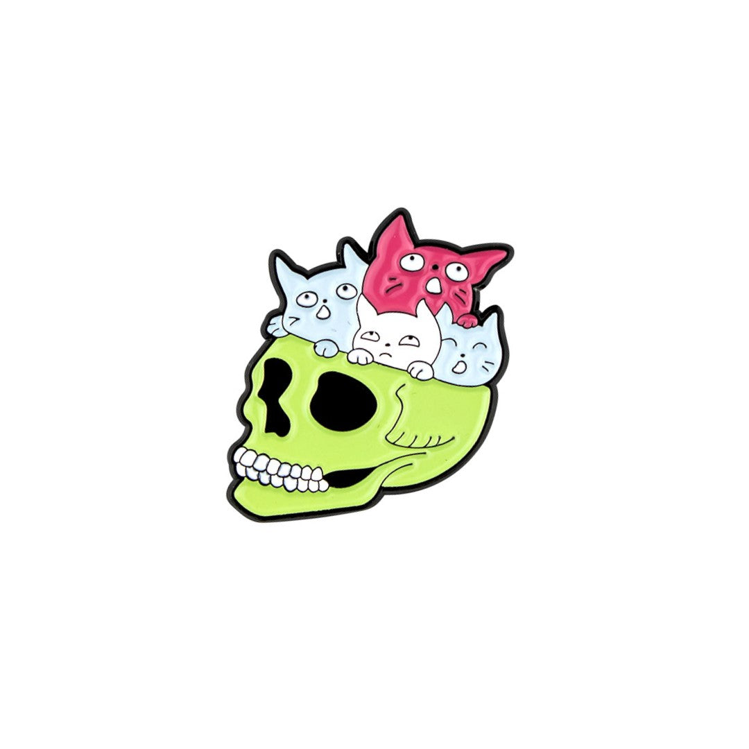 Pin Calavera Gatos BY DELUXE Chile