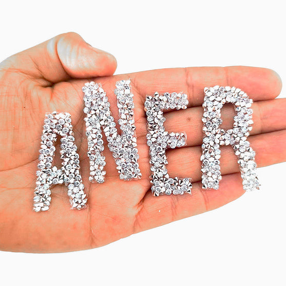 Decoración Letra o Número Plateado Cristales BY DELUXE Chile