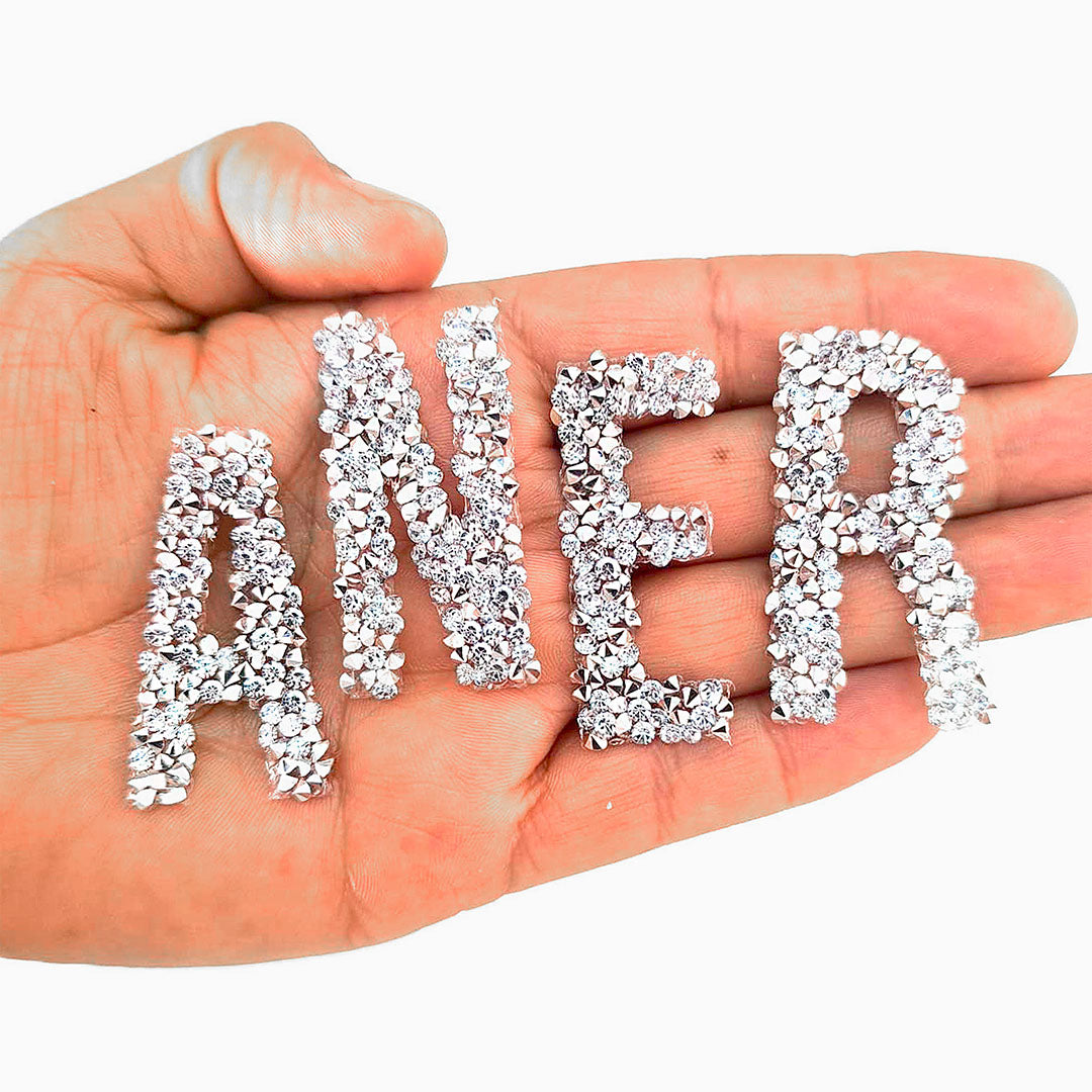 Decoración Letra o Número Plateado Cristales BY DELUXE Chile