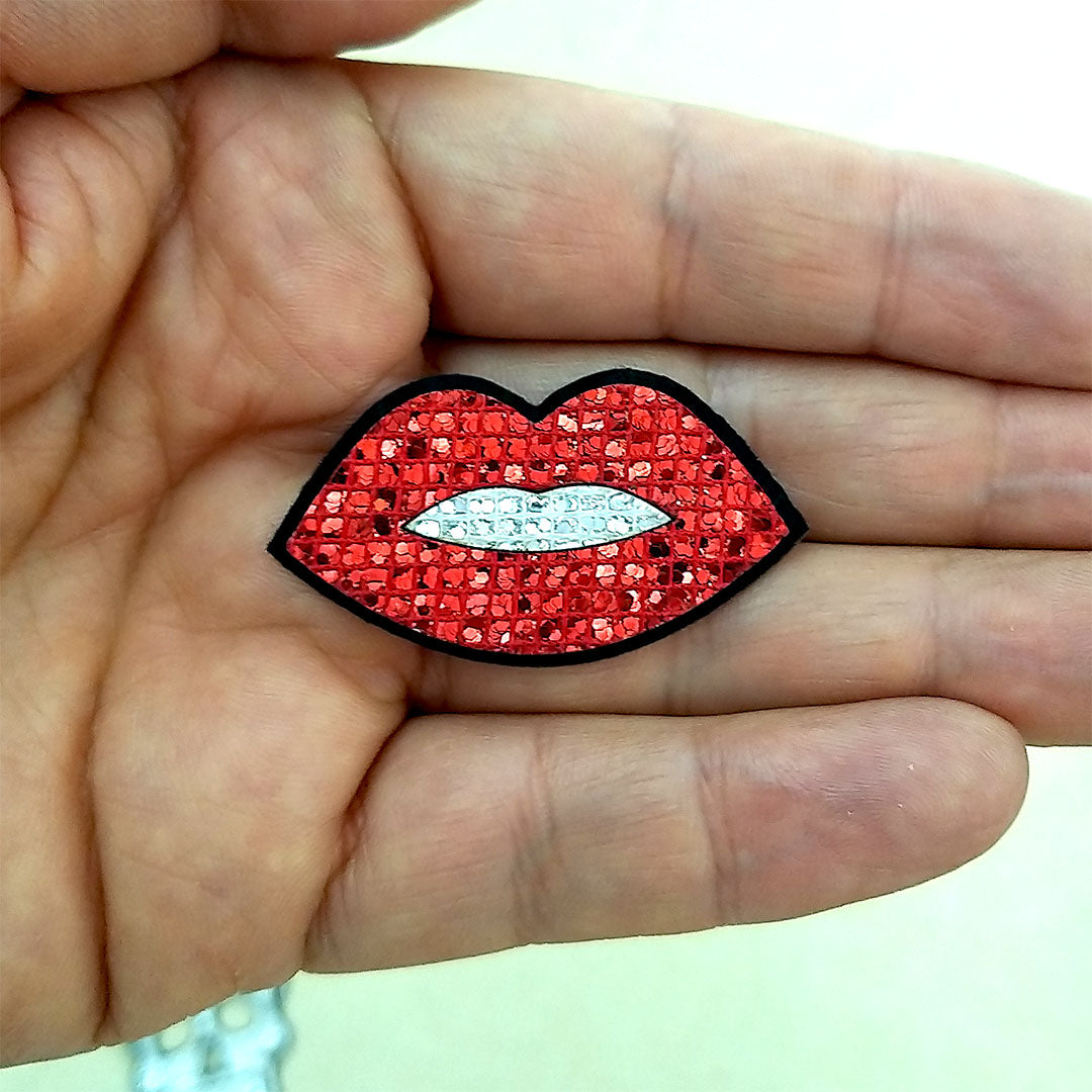 10 Unidades Parche Boca Miniatura Roja Microlentejuelas BY DELUXE Chile