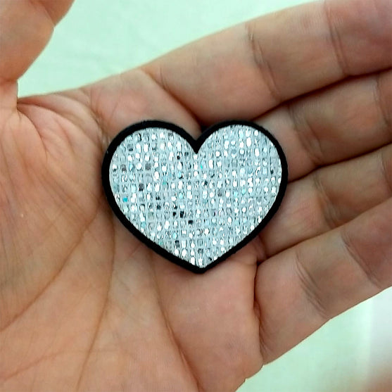 10 Unidades Parche Corazón Plateado Microlentejuelas BY DELUXE Chile