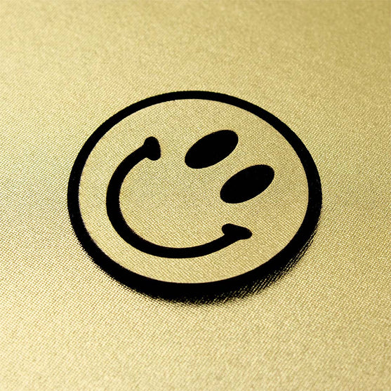 5 Unidades Parche Emoji Sonriente Dorado BY DELUXE Chile